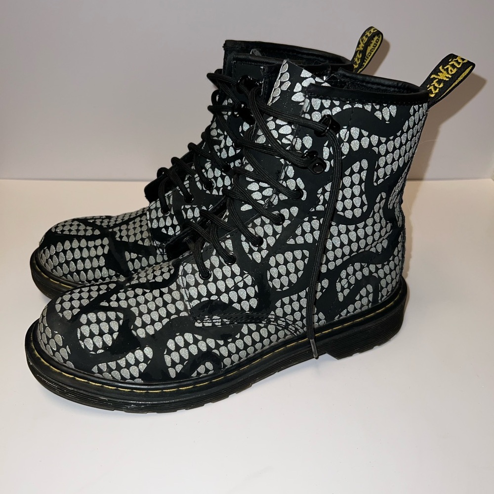 Dr Martens Delaney Y RS Reflective Boots